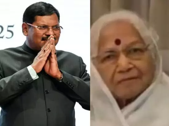 ਜੁੱਤੀ ਸੁੱਟਣ ਦੀ ਘਟਨਾ ਤੇ CJI ਗਵਈ ਦੀ ਮਾਂ ਕਮਲਤਾਈ ਦੀ ਪ੍ਰਤੀਕਿਰਿਆ ਜੁੱਤੀ ਸੁੱਟਣ ਦੀ ਘਟਨਾ ਤੇ CJI ਗਵਈ ਦੀ ਮਾਂ ਕਮਲਤਾਈ ਦੀ ਪ੍ਰਤੀਕਿਰਿਆ