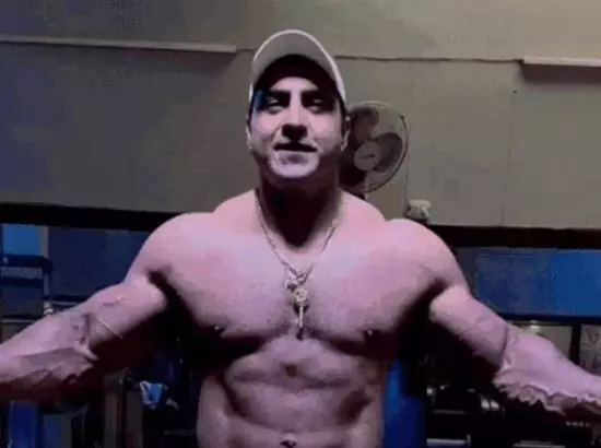 ਬਾਡੀ ਬਿਲਡਰ ਘੁੰਮਣ ਮੌਤ ਮਾਮਲਾ : ਦੋਸਤਾਂ ਦਾ ਕਹਿਣਾ, ਸਰੀਰ ਨੀਲਾ ਹੋ ਗਿਆ ਸੀ