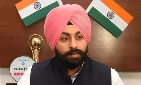 ਨੌਵੀਂ ਪਾਤਸ਼ਾਹੀ ਸ਼੍ਰੀ ਗੁਰੂ ਤੇਗ ਬਹਾਦਰ ਜੀ ਦੇ ਸ਼ਹੀਦੀ ਸਮਾਗਮਾਂ ਨੂੰ ਲੈ ਕੇ ਗੁਰਦਾਸਪੁਰ ਵਿੱਚ ਤਿੰਨ ਮੰਤਰੀਆਂ ਨੇ ਕੀਤੀ ਮੀਟਿੰਗ