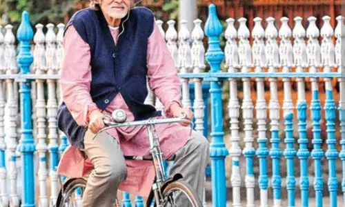 Amitabh Bachchan Birthday: ਸਾਈਕਲ ਚਲਾ ਕੇ ਦਿੱਲੀ ਤੋਂ ਚੰਡੀਗੜ੍ਹ ਕਿਉੰ ਗਏ ਅਮਿਤਾਭ ਬੱਚਨ?