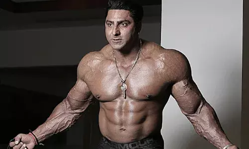 Varinder Ghuman: ਬਾਡੀ ਬਿਲਡਰ ਵਰਿੰਦਰ ਘੁੰਮਣ ਦੀ ਮੌਤ ਤੇ ਪਰਿਵਾਰ ਨੇ ਚੁੱਕੇ ਸਵਾਲ, ਹਸਪਤਾਲ ਤੇ ਲਾਏ ਇਲਜ਼ਾਮ