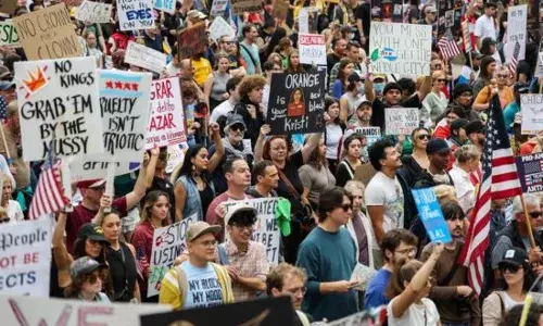 ਟਰੰਪ ਵਿਰੁੱਧ ਸੜਕਾਂ ਤੇ ਉਤਰੇ ਅਮਰੀਕੀ,  ਜਾਣੋ ਕੀ ਹੈ ਵਜ੍ਹਾ