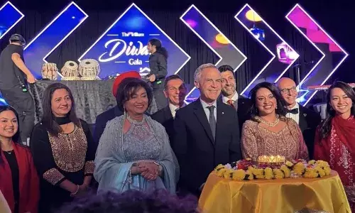 ਦੀਵਾਲੀ ਤੇ, PM ਕਾਰਨੀ ਨੇ ਵਧ ਰਹੇ ਅਪਰਾਧਾਂ ਦਾ ਮੁਕਾਬਲਾ ਕਰਨ ਲਈ ਹਨੇਰੇ ਉੱਤੇ ਰੌਸ਼ਨੀ ਦੀ ਜਿੱਤ ਦਾ ਸੱਦਾ ਦਿੱਤਾ