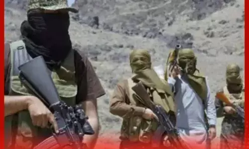 ਪਾਕਿਸਤਾਨੀ ਫੌਜ ਨੇ ਲਗਾਤਾਰ ਦੂਜੇ ਦਿਨ ਕੀਤਾ ਹਮਲਾ, ਹੁਣ ਤੱਕ 10 ਜਵਾਨ ਮਾਰੇ ਗਏ