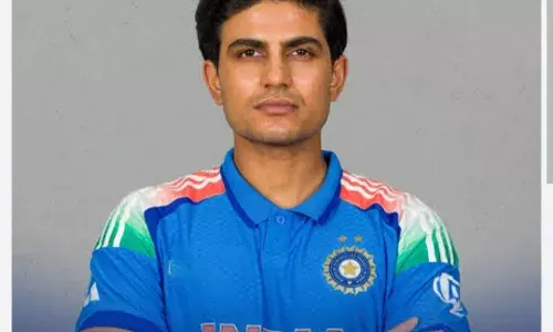Shubman Gill: ਆਸਟ੍ਰੇਲੀਆ ਵਿੱਚ ਸ਼ੁਬਮਨ ਗਿੱਲ ਨਾਲ ਹੋਈ ਬਦਤਮੀਜ਼ੀ, ਫ਼ੈਨ ਨੇ ਪਹਿਲਾਂ ਹੱਥ ਮਿਲਾਇਆ ਤੇ ਫਿਰ..