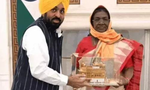 CM ਮਾਨ ਵੱਲੋਂ ਰਾਸ਼ਟਰਪਤੀ ਦ੍ਰੋਪਦੀ ਮੁਰਮੂ ਨਾਲ ਮੁਲਾਕਾਤ, ਪੜ੍ਹੋ ਕੀ ਗਲ ਹੋਈ