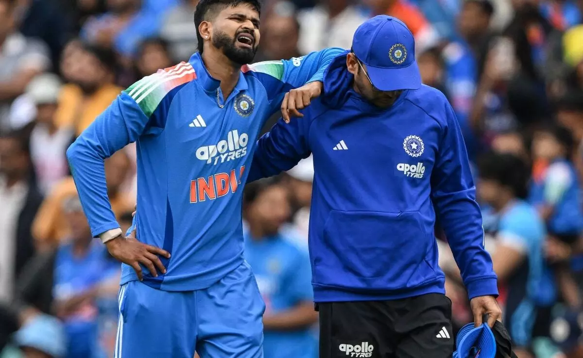 Shreyas Iyer: ਕ੍ਰਿਕਟਰ ਸ਼੍ਰੇਅਸ ਅਈਅਰ ਦੀ ਹਾਲਤ ਵਿੱਚ ਸੁਧਾਰ, BCCI ਨੇ ਜਾਰੀ ਕੀਤਾ ਮੈਡੀਕਲ ਅੱਪਡੇਟ Shreyas Iyer: ਕ੍ਰਿਕਟਰ ਸ਼੍ਰੇਅਸ ਅਈਅਰ ਦੀ ਹਾਲਤ ਵਿੱਚ ਸੁਧਾਰ, BCCI ਨੇ ਜਾਰੀ ਕੀਤਾ ਮੈਡੀਕਲ ਅੱਪਡੇਟ