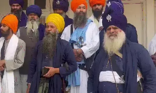 ਸਤਿਕਾਰ ਕਮੇਟੀ ਵੱਲੋਂ ਸ਼੍ਰੀ ਅਕਾਲ ਤਖਤ ਸਾਹਿਬ ਵਿਖੇ ਮੰਗ ਪੱਤਰ, ਅਮਰੀਕਾ ਦੇ ਗੁਰਦੁਆਰੇ ’ਚ ਗੁਰੂ ਘਰ ਅਦਬਹੀਨਤਾ ਦੀ ਜਾਂਚ ਦੀ ਮੰਗ