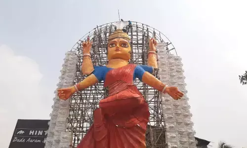 West Bengal: ਪੱਛਮੀ ਬੰਗਾਲ ਵਿੱਚ ਵੱਡਾ ਹਾਦਸਾ, 75 ਫੁੱਟ ਉੱਚੀ ਮੂਰਤੀ ਦਾ ਪੰਡਾਲ ਡਿੱਗਿਆ, ਕਈ ਜ਼ਖ਼ਮੀ