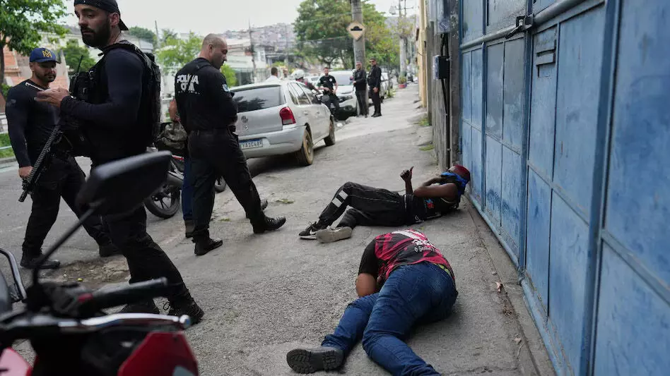 ਬ੍ਰਾਜ਼ੀਲ ਦੀ ਡਰੱਗ ਲਾਰਡਸ ਵਿਰੁੱਧ ਫ਼ੈਸਲਾਕੁਨ ਜੰਗ: ਗਲੀਆਂ ਵਿੱਚ ਲਾਸ਼ਾਂ ਦੇ ਢੇਰ ਲੱਗੇ