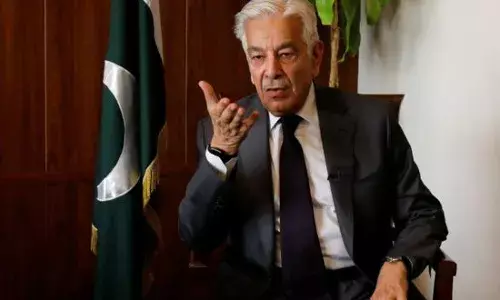 ਪਾਕਿਸਤਾਨ ਦੇ ਰੱਖਿਆ ਮੰਤਰੀ ਵੱਲੋਂ ਭਾਰਤ ਨੂੰ ਜ਼ਿੰਮੇਵਾਰ ਠਹਿਰਾਉਂਦਿਆਂ ਵੱਡੀ ਚੇਤਾਵਨੀ