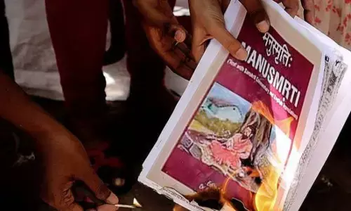 ਮੋਦੀ ਸਰਕਾਰ ਦੀ ਕਿਰਤ ਨੀਤੀ ਦੇ ਖਰੜੇ ਵਿੱਚ ਮਨੁਸਮ੍ਰਿਤੀ ਦੇ ਜ਼ਿਕਰ ਤੇ ਵਿਵਾਦ