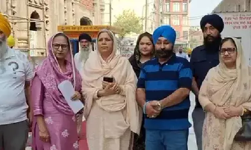 ਦਿੱਲੀ ਸਿੱਖ ਗੁਰਦੁਆਰਾ ਪ੍ਰਬੰਧਕ ਕਮੇਟੀ ਦੀ ਮੈਂਬਰ ਬੀਬੀ ਰਣਜੀਤ ਕੌਰ ਵੱਲੋਂ ਪਰਮਜੀਤ ਸਿੰਘ ਸਰਨਾ ਖ਼ਿਲਾਫ਼ ਸ਼ਿਕਾਇਤ ਪੱਤਰ ਜਥੇਦਾਰ ਅਕਾਲ ਤਖ਼ਤ ਸਾਹਿਬ ਨੂੰ ਸੌਂਪਿਆ