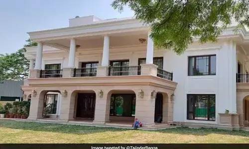 Arvind Kejriwal: ਅਰਵਿੰਦ ਕੇਜਰੀਵਾਲ ਨੇ ਚੰਡੀਗੜ੍ਹ ਚ ਬਣਾਇਆ ਕਰੋੜਾਂ ਦਾ ਘਰ, ਭਾਜਪਾ ਨੇ ਪਾਇਆ ਰੌਲਾ