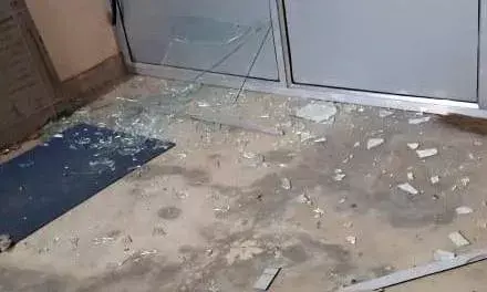 ਮੁਹਾਲੀ ਦੇ ਖ਼ਰੜ ਸਥਿਤ ਗੁਰਦੁਆਰਾ ਵਿੱਚ ਇੱਕ ਸ਼ਰਾਬੀ ਵਿਅਕਤੀ ਵੱਲੋਂ ਕੀਤੀ ਭੰਨਤੋੜ ਤੇ ਬੇਅਦਬੀ