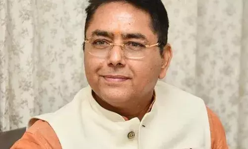 Punjab News: ਬਿਜਲੀ ਮੁਲਾਜ਼ਮਾਂ ਨੇ ਕੈਬਿਨਟ ਮੰਤਰੀ ਅਰੋੜਾ ਦੇ ਘਰ ਦਾ ਕੀਤਾ ਘਿਰਾਓ, ਹੱਕੀ ਮੰਗਾਂ ਨੂੰ ਲੈਕੇ ਅੜੇ