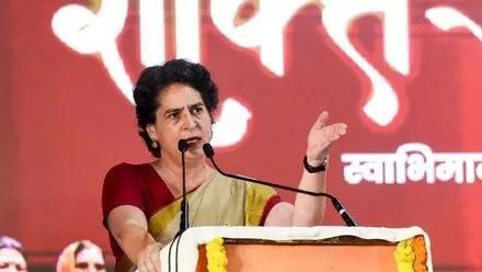 Priyanka Gandhi: ਪ੍ਰਿਯੰਕਾ ਗਾਂਧੀ ਨੇ ਮੋਦੀ ਸਰਕਾਰ ਨੂੰ ਸੁਣਾਈਆਂ ਖਰੀਆਂ-ਖਰੀਆਂ, ਬੋਲੀ- ਨਹਿਰੂ ਇੰਦਰਾ ਨੂੰ ਕੋਸਦੇ