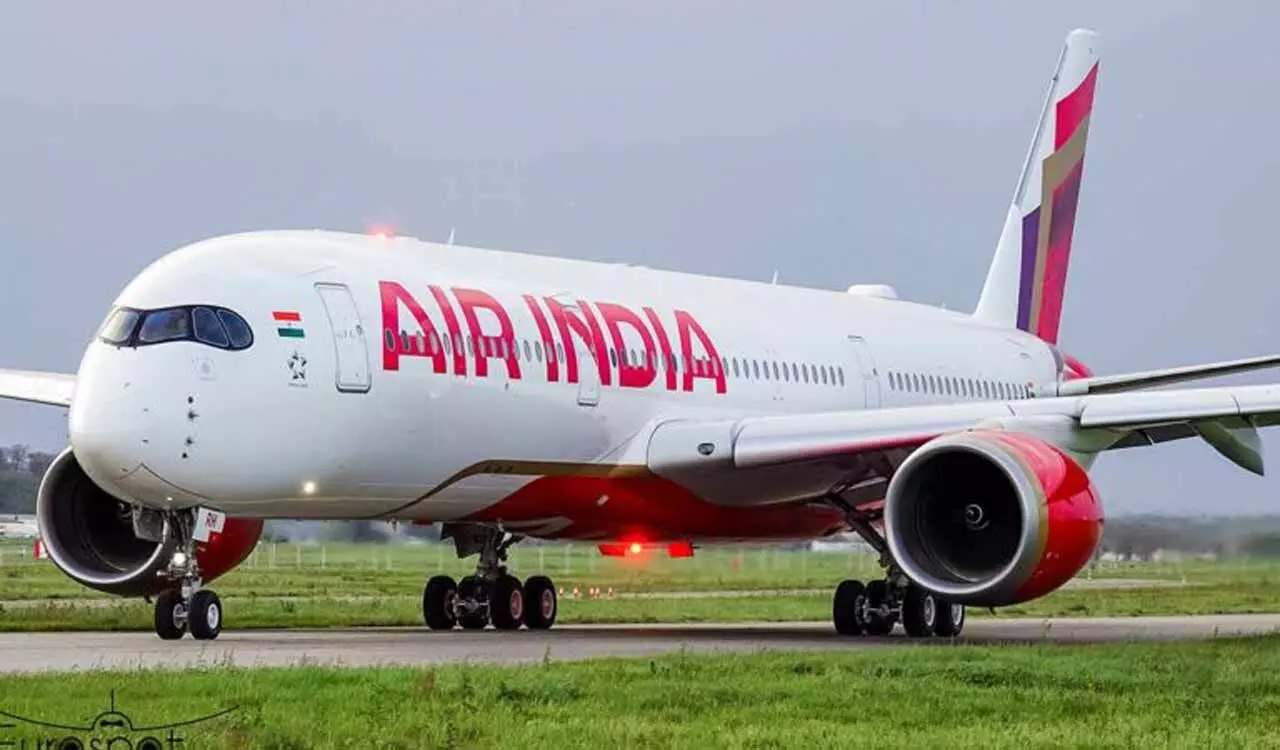 Air India: ਏਅਰ ਇੰਡੀਆ ਦੀ ਫਲਾਈਟ ਦੀ ਐਮਰਜੈਂਸੀ ਲੈਂਡਿੰਗ, ਦਿੱਲੀ ਤੋਂ ਭਰੀ ਸੀ ਉਡਾਣ