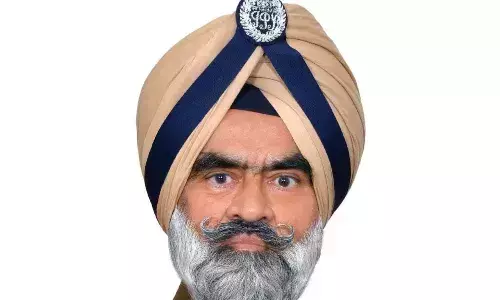 ਮੁਅੱਤਲ ਡੀਆਈਜੀ ਭੁੱਲਰ ਅਤੇ ਵਿਚੋਲੇ ਕ੍ਰਿਸ਼ਨੂੰ ਤੋਂ ਲਗਾਤਾਰ ਨੌਂ ਘੰਟੇ ਕੀਤੀ ਪੁੱਛਗਿੱਛ ਕੀਤੀ, ਵਿਚੋਲੇ ਨੇ ਕੀਤੇ ਵੱਡੇ ਖ਼ੁਲਾਸੇ