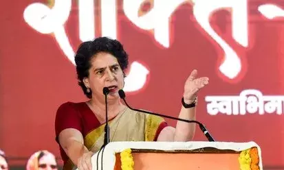 Priyanka Gandhi: ਪ੍ਰਿਯੰਕਾ ਗਾਂਧੀ ਨੇ ਮੋਦੀ ਸਰਕਾਰ ਨੂੰ ਸੁਣਾਈਆਂ ਖਰੀਆਂ-ਖਰੀਆਂ, ਬੋਲੀ- ਨਹਿਰੂ ਇੰਦਰਾ ਨੂੰ ਕੋਸਦੇ