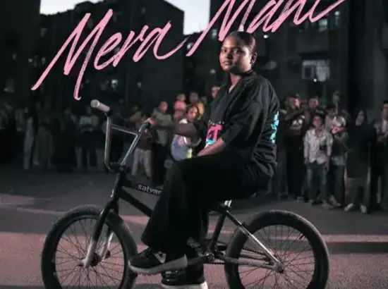 ਦੈਟ ਗਰਲ ਫੇਮ ਪਰਮ ਦਾ ਦੂਜਾ ਗੀਤ ਮੇਰਾ ਮਾਹੀ ਵੀ ਟ੍ਰੈਂਡਿੰਗ ਵਿੱਚ