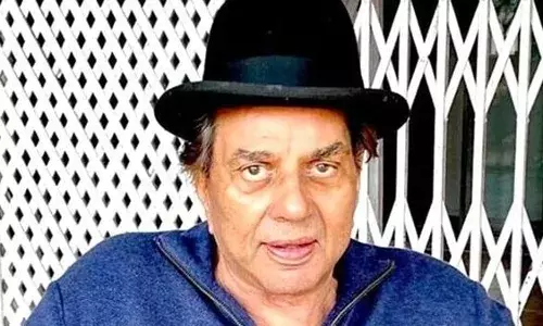 Dharmendra: ਧਰਮਿੰਦਰ ਦੀ ਹਾਲਤ ਕਾਫ਼ੀ ਨਾਜ਼ੁਕ, ਸਾਹ ਲੈਣ ਵਿੱਚ ਤਕਲੀਫ਼, ਪਰਿਵਾਰ ਪਹੁੰਚਿਆ ਹਸਪਤਾਲ