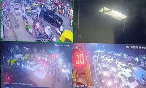 ਦਿੱਲੀ ਕਾਰ ਧਮਾਕੇ ਦੀ ਪਹਿਲੀ ਵੀਡੀਓ ਆਈ ਸਾਹਮਣੇ, ਵੇਖੋ