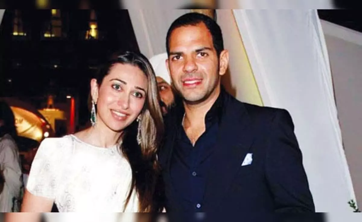 ਸਾਬਕਾ ਪਤੀ ਦਾ ਜਾਇਦਾਦ ਵਿਵਾਦ: ਅਭਿਨੇਤਰੀ ਕਰਿਸ਼ਮਾ ਕਪੂਰ ਨੂੰ ਅਦਾਲਤ ਨੇ ਪਈ ਝਾੜ, ਕਿਹਾ ਡਰਾਮਾ ਬੰਦ ਕਰੋ