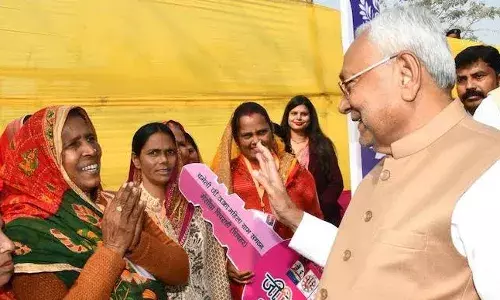 Bihar Election: ਬਿਹਾਰ ਵਿੱਚ ਮਹਿਲਾ ਵੋਟਰਾਂ ਨੇ ਪਲਟੀ ਬਾਜ਼ੀ, ਨਿਤੀਸ਼ ਦੀ ਹਾਰ ਜਿੱਤ ਵਿੱਚ ਬਦਲੀ