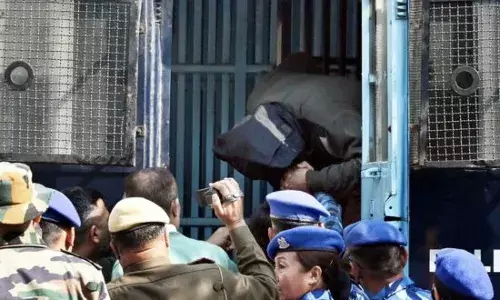 ਦਿੱਲੀ ਬੰਬ ਧਮਾਕੇ ਦੇ ਦੋਸ਼ੀ ਆਮਿਰ ਨੂੰ ਮਿਲਣ ਤੋਂ ਬਾਅਦ ਵਕੀਲ ਦਾ ਬਿਆਨ