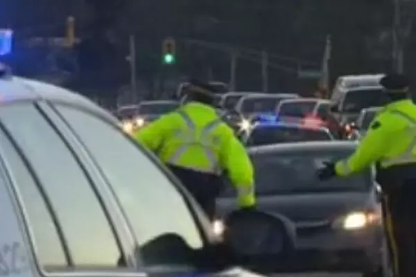 ਕੈਨੇਡਾ ਵਿਚ ਸ਼ਰਾਬੀ ਡਰਾਈਵਰਾਂ ਦੀ ਹੁਣ ਖ਼ੈਰ ਨਹੀਂ ਕੈਨੇਡਾ ਵਿਚ ਸ਼ਰਾਬੀ ਡਰਾਈਵਰਾਂ ਦੀ ਹੁਣ ਖ਼ੈਰ ਨਹੀਂ