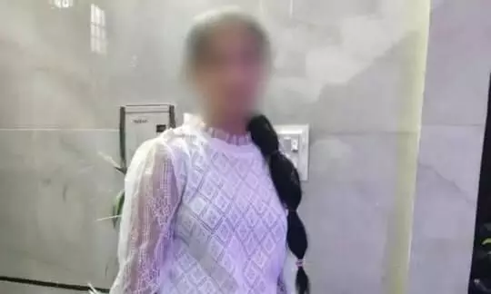 ਜਲੰਧਰ ਇੱਕ ਗੁਆਂਢੀ ਦੇ ਘਰ ਦੇ ਬਾਥਰੂਮ ’ਚੋਂ ਮਿਲੀ ਨਾਬਾਲਗ ਲੜਕੀ ਦੀ ਲਾਸ਼, ਪਰਿਵਾਰ ਨੇ ਲਗਾਏ ਬਲਾਤਕਾਰ ਦੇ ਆਰੋਪ, ਲੋਕਾਂ ’ਚ ਰੋਸ਼