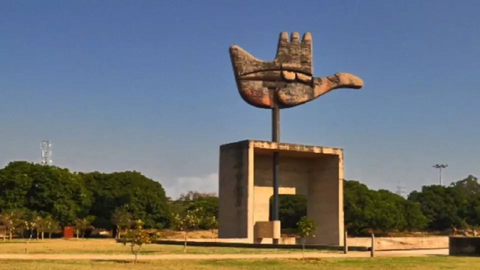 Chandigarh: ਚੰਡੀਗੜ੍ਹ ਮਾਮਲੇ ਤੇ ਕੇਂਦਰੀ ਗ੍ਰਹਿ ਮੰਤਰਾਲੇ ਦੀ ਸਫ਼ਾਈ, ਦੱਸਿਆ ਕਿਉੰ ਲਾਗੂ ਕਰ ਰਹੇ ਆਰਟੀਕਲ 240