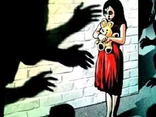 Punjab News: ਬੱਸ ਡਰਾਈਵਰ ਨੇ ਕੀਤਾ 13 ਸਾਲਾ ਨਾਲ ਬਲਾਤਕਾਰ, ਲੋਕਾਂ ਨੇ ਨੂੰ ਕੁੱਟ ਕੁੱਟ ਕੀਤਾ ਅਧਮਰਾ