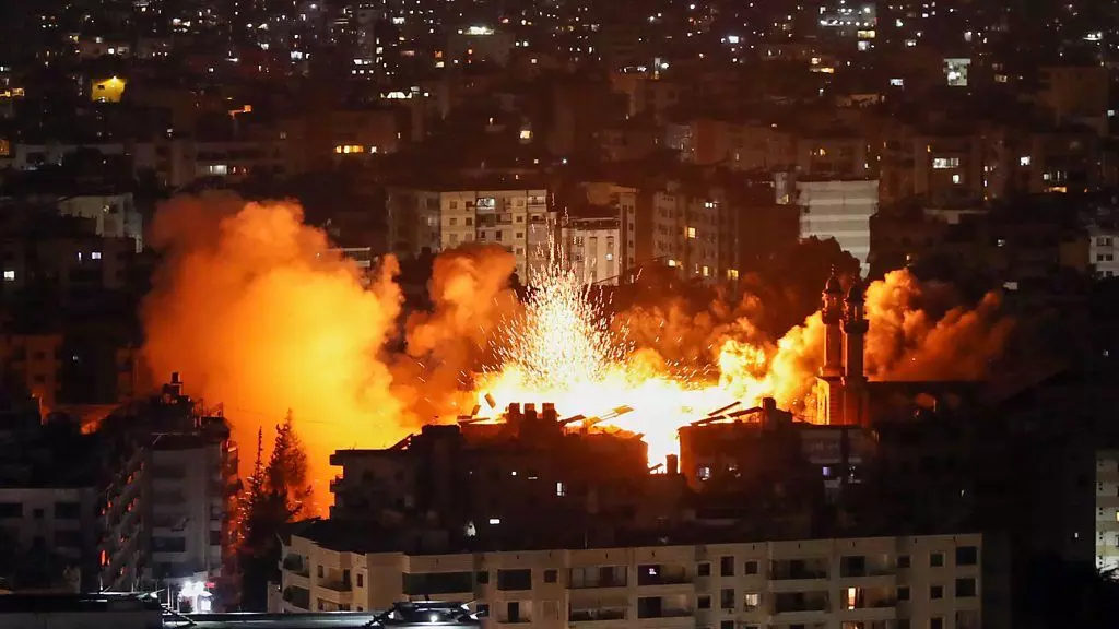 Israel: ਇਜ਼ਰਾਈਲ ਨੇ ਬੇਰੂਤ ਤੇ ਕੀਤਾ ਵੱਡਾ ਹਮਲਾ, ਹਿਜਬੁੱਲਾ ਮੁਖੀ ਨੂੰ ਬਣਾਇਆ ਨਿਸ਼ਾਨਾ