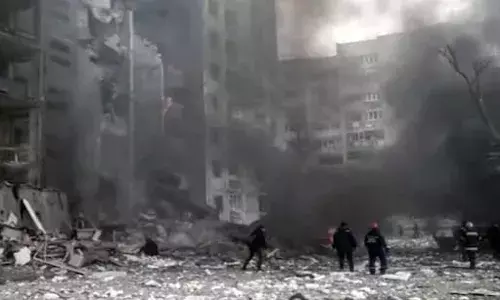 Russia Ukraine War: ਰੂਸ ਨੇ ਯੂਕ੍ਰੇਨ ਦੇ ਕਈ ਸ਼ਹਿਰਾਂ ਤੇ ਛੱਡੇ ਹਜ਼ਾਰਾਂ ਡ੍ਰੋਨ ਗਲਾਈਡਰ ਬੰਬ, 33 ਮੌਤਾਂ