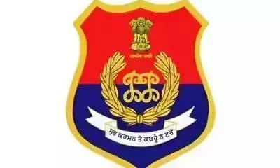 ਅੰਮ੍ਰਿਤਸਰ ਪੁਲਿਸ ਨੇ ਦੋ ਅੱਤਵਾਦੀਆਂ ਨੂੰ 2.5 ਕਿੱਲੋ ਵਜ਼ਨੀ ਬੰਬ ਨਾਲ ਕੀਤਾ ਗ੍ਰਿਫਤਾਰ, ਵੱਡੀ ਸਫ਼ਲਤਾ ਲੱਗੀ ਹੱਥ