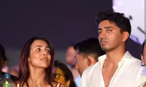 Malaika Arora: ਆਪਣੇ ਨਵੇਂ ਪ੍ਰੇਮੀ ਨਾਲ ਏਅਰ ਪੋਰਟ ਤੇ ਨਜ਼ਰ ਆਈ ਮਲਾਇਕਾ ਅਰੋੜਾ, ਵੀਡਿਓ ਵਾਇਰਲ