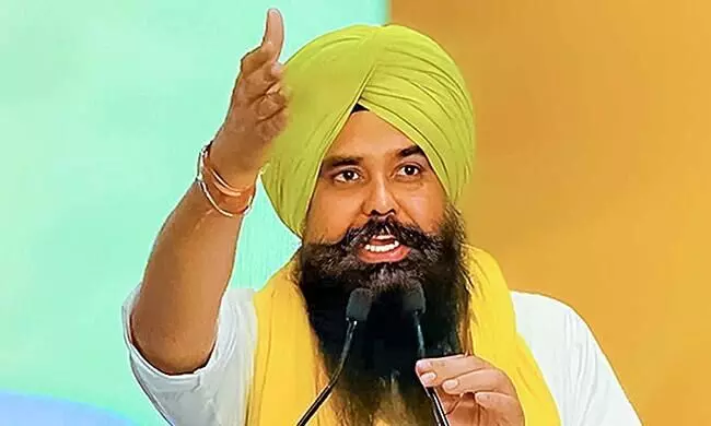 ਲੋਕ ਸਭਾ ਮੈਂਬਰ ਨੇ ਮੁਲਾਕਾਤ ਲਈ ਉਪ-ਰਾਸ਼ਟਰਪਤੀ ਤੋਂ ਮੰਗਿਆ ਸਮਾਂ, ਪੰਜਾਬ ਯੂਨੀਵਰਸਿਟੀ ਦੇ ਮੁੱਦੇ ਉਪਰ ਕਰਨਗੇ ਗੱਲਬਾਤ