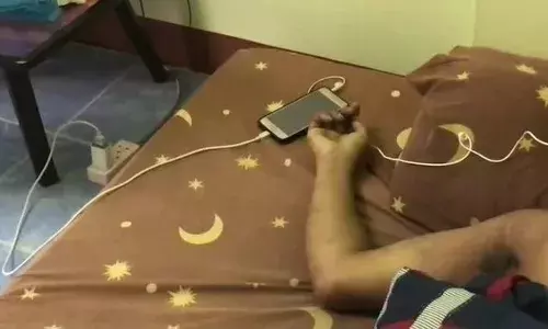Mobile Phone: ਮੋਬਾਈਲ ਦੇ ਚਾਰਜਰ ਨੇ ਲਈ 29 ਸਾਲਾ ਵਿਅਕਤੀ ਦੀ ਜਾਨ