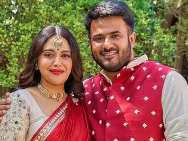 Swara Bhaskar: ਅਦਾਕਾਰਾ ਸਵਰਾ ਭਾਸਕਰ ਦੇ ਸਹੁਰੇ ਨੂੰ ਹੋਇਆ ਬ੍ਰੇਨ ਹੈਮਰੇਜ, ਹਾਲਤ ਗੰਭੀਰ Swara Bhaskar: ਅਦਾਕਾਰਾ ਸਵਰਾ ਭਾਸਕਰ ਦੇ ਸਹੁਰੇ ਨੂੰ ਹੋਇਆ ਬ੍ਰੇਨ ਹੈਮਰੇਜ, ਹਾਲਤ ਗੰਭੀਰ