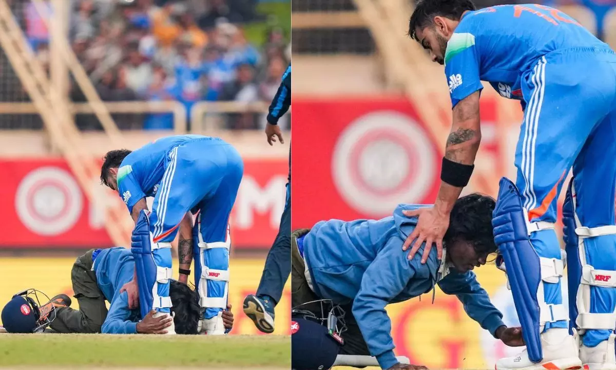 Virat Kohli: ਵਿਰਾਟ ਕੋਹਲੀ ਦਾ ਪਾਗ਼ਲ ਫ਼ੈਨ ਸੁਰੱਖਿਆ ਘੇਰਾ ਤੋੜ ਮੈਦਾਨ ਵਿੱਚ ਪਹੁੰਚਿਆ, ਅੱਗੇ ਜੋ ਹੋਇਆ, ਦੇਖੋ ਇਸ ਵੀਡਿਓ ਚ Virat Kohli: ਵਿਰਾਟ ਕੋਹਲੀ ਦਾ ਪਾਗ਼ਲ ਫ਼ੈਨ ਸੁਰੱਖਿਆ ਘੇਰਾ ਤੋੜ ਮੈਦਾਨ ਵਿੱਚ ਪਹੁੰਚਿਆ, ਅੱਗੇ ਜੋ ਹੋਇਆ, ਦੇਖੋ ਇਸ ਵੀਡਿਓ ਚ