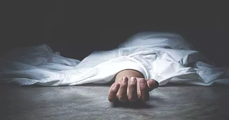 Suicide: ਵਿਅਕਤੀ ਨੇ ਮੈਟਰੋ ਟਰੇਨ ਮੂਹਰੇ ਛਾਲ ਮਾਰ ਕੇ ਕੀਤੀ ਖ਼ੁਦਕੁਸ਼ੀ