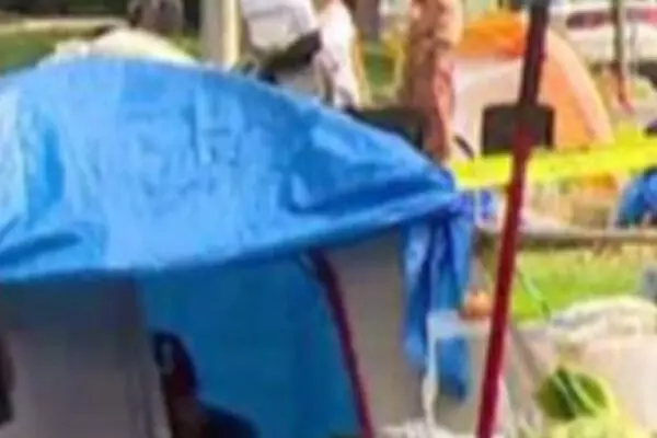 ਕੈਨੇਡਾ ’ਚ ਬੇਘਰਾਂ ਕਾਰਨ ਮੰਡਰਾਇਆ ਵੱਡਾ ਖ਼ਤਰਾ ਕੈਨੇਡਾ ’ਚ ਬੇਘਰਾਂ ਕਾਰਨ ਮੰਡਰਾਇਆ ਵੱਡਾ ਖ਼ਤਰਾ