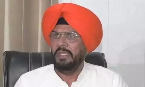 ਵਿਧਾਇਕ ਕੁਲਦੀਪ ਸਿੰਘ ਧਾਲੀਵਾਲ ਵੱਲੋਂ ਪ੍ਰੈੱਸ ਕਾਨਫਰੰਸ, ਚੋਣ ਮਾਹੌਲ ’ਤੇ ਦਿੱਤਾ ਵੱਡਾ ਬਿਆਨ, ਅਕਾਲੀ ਤੇ ਕਾਂਗਰਸੀ ਘੇਰੇ