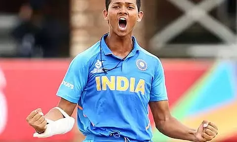 Yashasvi Jaiswal: ਯਸ਼ਸਵੀ ਜੈਸਵਾਲ ਨੇ ਫਿਰ ਕੀਤਾ ਕਮਲ, ਸੈਂਕੜਾ ਲਾਕੇ ਰਚ ਦਿੱਤਾ ਇਤਿਹਾਸ Yashasvi Jaiswal: ਯਸ਼ਸਵੀ ਜੈਸਵਾਲ ਨੇ ਫਿਰ ਕੀਤਾ ਕਮਲ, ਸੈਂਕੜਾ ਲਾਕੇ ਰਚ ਦਿੱਤਾ ਇਤਿਹਾਸ