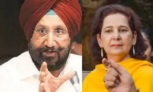 ਗੈਂਗਸਟਰਾਂ ਨਾਲ ਸਬੰਧ ਦੇ ਦੋਸ਼ਾਂ ਤੇ ਵੱਡਾ ਕਦਮ: ਸੁਖਜਿੰਦਰ ਰੰਧਾਵਾ ਨੇ ਨਵਜੋਤ ਕੌਰ ਸਿੱਧੂ ਨੂੰ ਕਾਨੂੰਨੀ ਨੋਟਿਸ ਭੇਜਿਆ