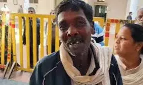 Farmer News: ਇਨਸਾਫ਼ ਨਹੀਂ ਮਿਲਿਆ ਕਹਿ ਕੇ ਕਿਸਾਨ ਨੇ ਸਭ ਦੇ ਸਾਹਮਣੇ ਖਾਇਆ ਜ਼ਹਿਰ, ਹੋ ਗਿਆ ਹੰਗਾਮਾ