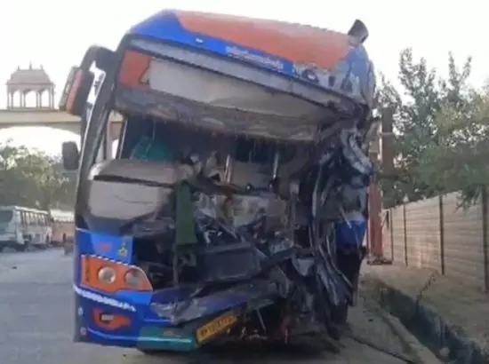 ਸਲੀਪਰ ਬੱਸ ਦੇ ਉਡੇ ਪਰਖੱਚੇ, ਕਈ ਮਰੇ, ਪੜ੍ਹੋ ਮੌਕੇ ਦਾ ਹਾਲ