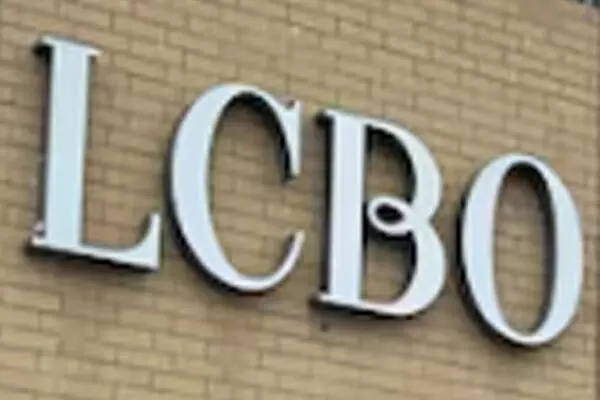 ਕੈਨੇਡਾ ’ਚ ਸ਼ਰਾਬ ਦੇ ਠੇਕੇ ਲੁੱਟਣ ਵਾਲੇ ਨੂੰ 5 ਸਾਲ ਕੈਦ ਕੈਨੇਡਾ ’ਚ ਸ਼ਰਾਬ ਦੇ ਠੇਕੇ ਲੁੱਟਣ ਵਾਲੇ ਨੂੰ 5 ਸਾਲ ਕੈਦ